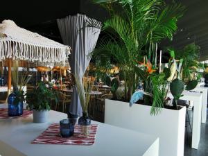 Alva Hochtisch klein 4